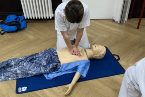 Massage cardiaque AFGSU 2